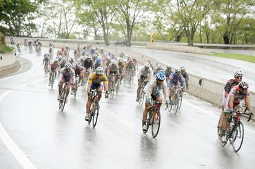 Chuva forte castiga interior de SP durante a terceira etapa do Tour do Brasil / Foto: Sérgio Shibuya / ZDL